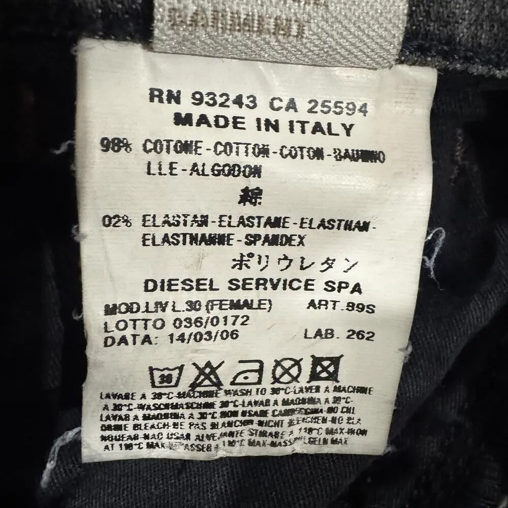 Diesel Liv Jeans 26x30 Made in Italy Gray Wash Stretch Straight Leg - Picture 8 of 13
